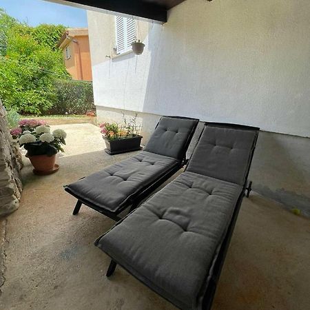 Apartman Varea Liznjan Exterior photo